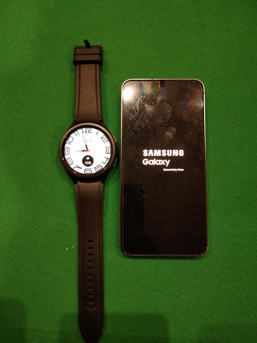 Smartfon Samsung Galaxy S24 8/128 GB SM-921 i Samsung Galaxy Watch6 Classic