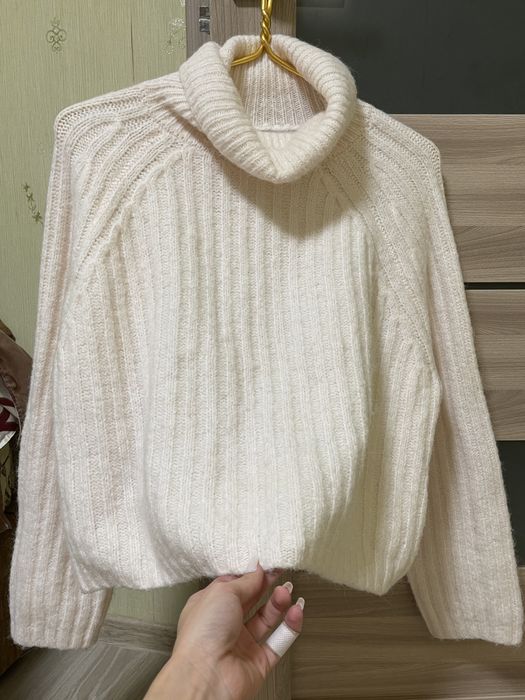 Zara светр пудра шерсть