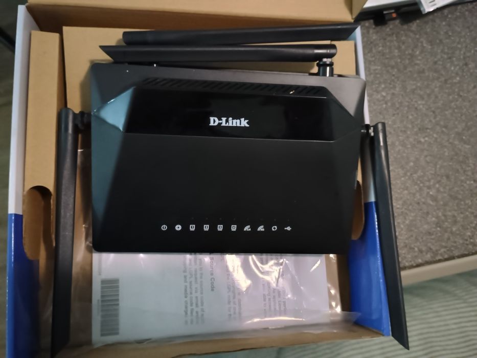 WiFi роутер D-Link DIR-853 AC1300