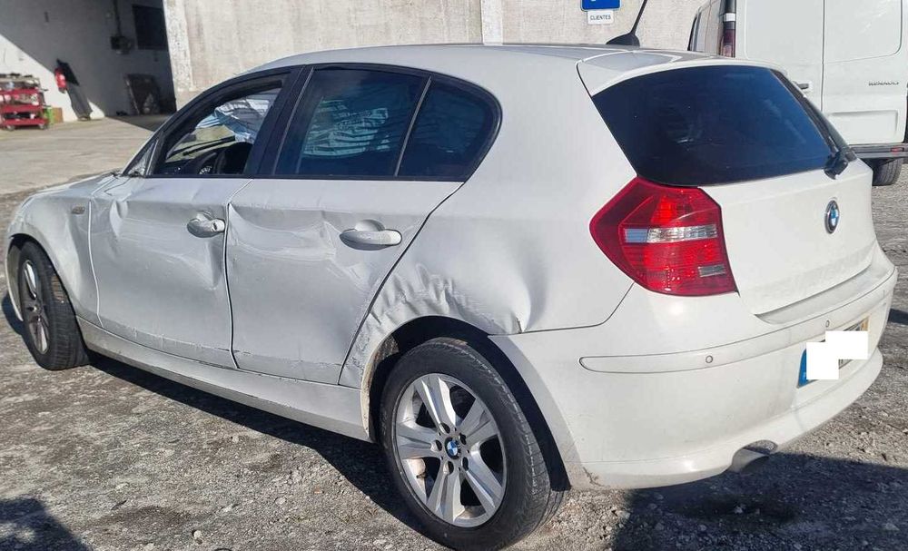 Para peças BMW 1 (E87) 118 D ano 2009