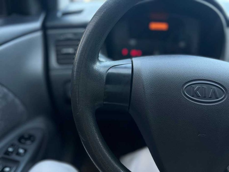 Kia Rio      2009