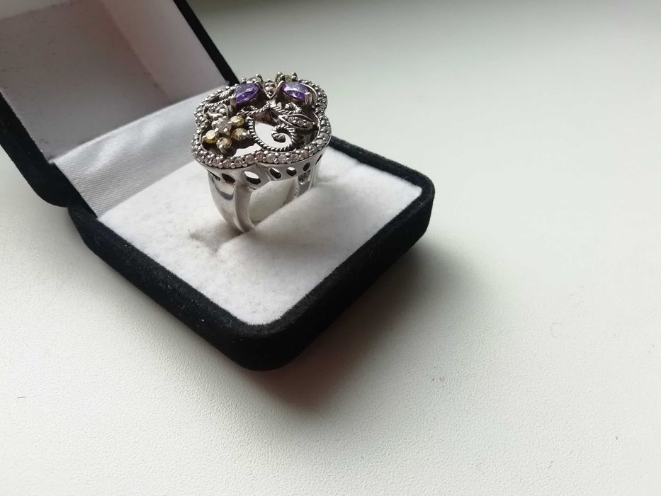 Шикарный серебряный кольцо 19р