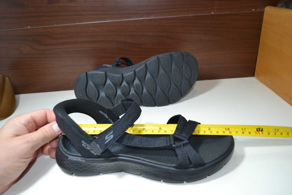 skechers 39-40р сандалии босоножки оригинал