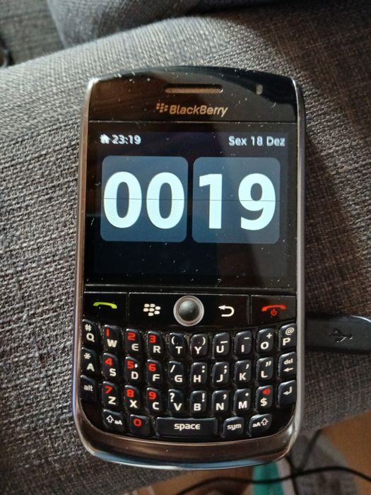 Telemóveis Samsung e Blackberry