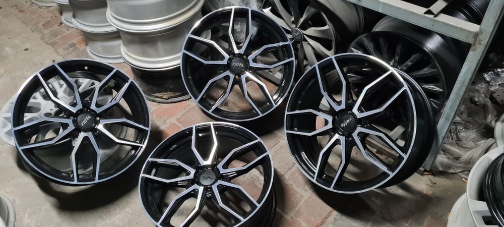 Felgi  20 5x112 RAFFA Audi a4 a6  Vw passat b5 b6 b7 b8 golf skoda
