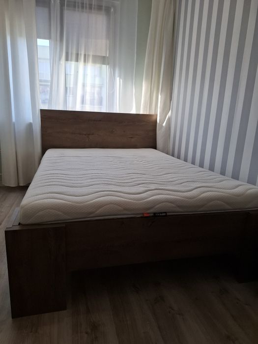 Łóżko  do sypialni