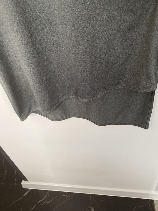 Sukienka Mohito grafitowa  duży rozmiar