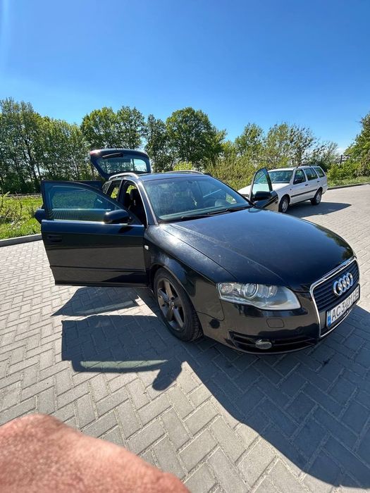 Продам Ауді А4В7 sline комплектація