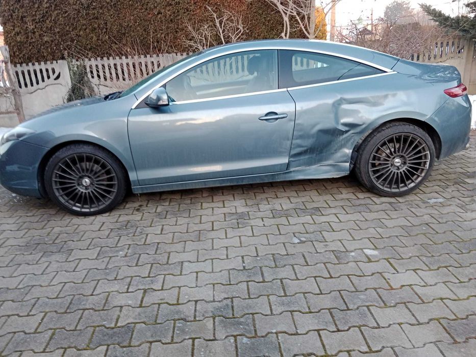 Laguna 3 coupe 2.0 turbo 204KM