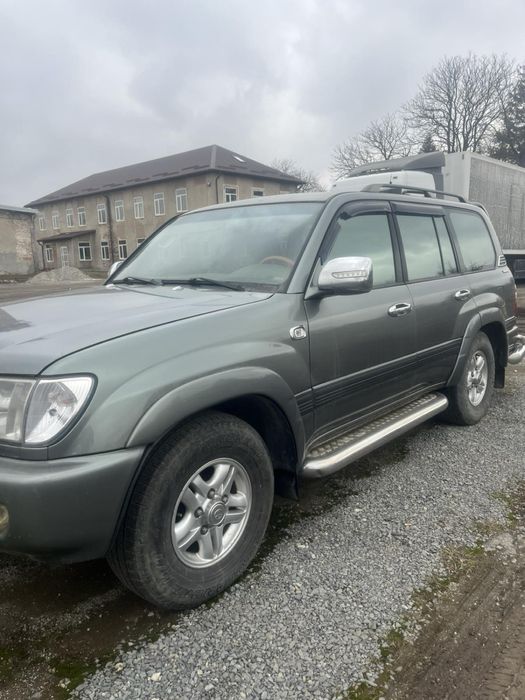 Тойота лендкрузер 100 ювілейна