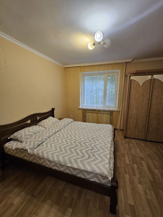 Затишна 2-х кімнатна квартира