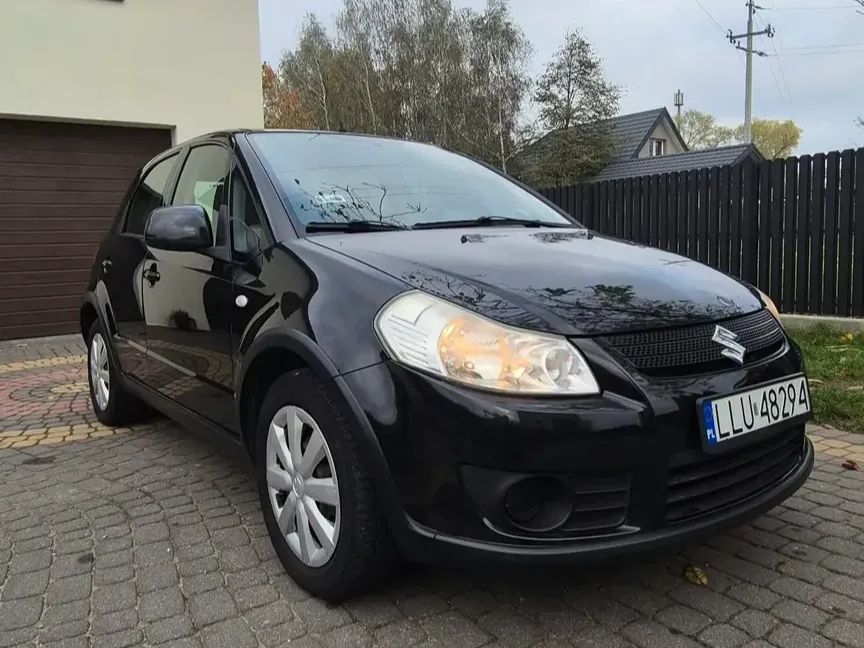 Suzuki SX4
