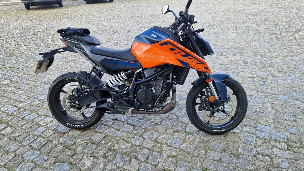 KTM Duke 125 2024