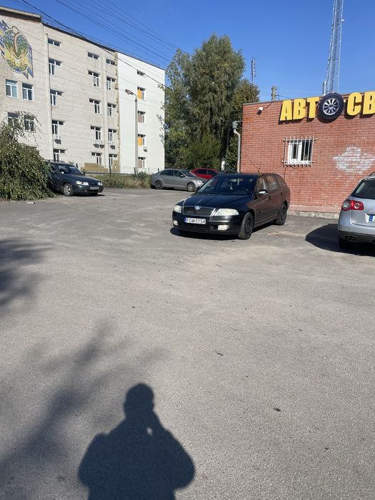 Продам машину 2600