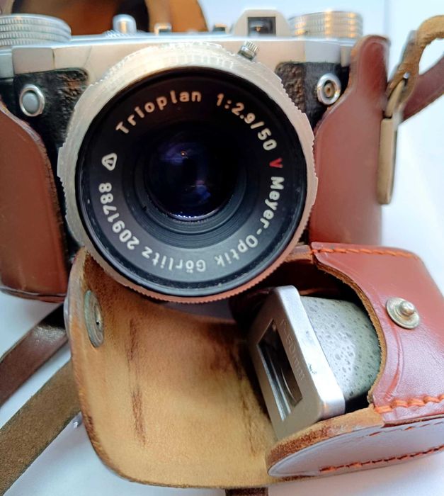 Aparat ALTIX IV + obiektyw Meyer Optik GORLITZ TRIOPLAN 50mm f/2.9 BDB