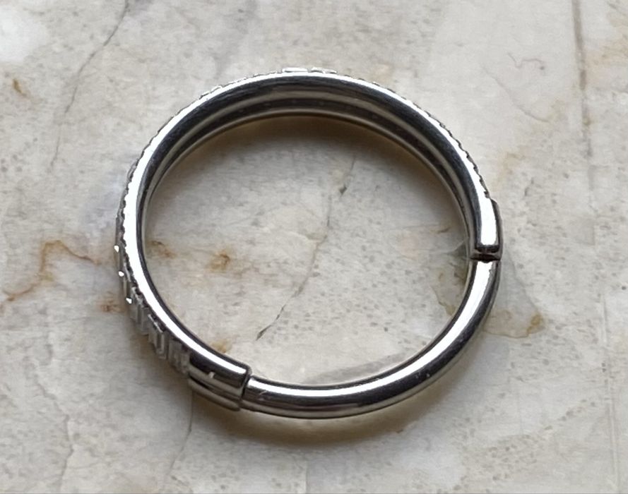 Unisex kolczyk 12 mm piercing 16G kółko segment ring Tytan