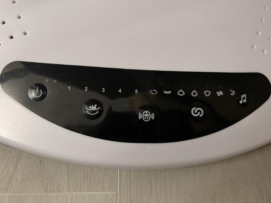 Заколисуючий центр від народження і до 12 місяців