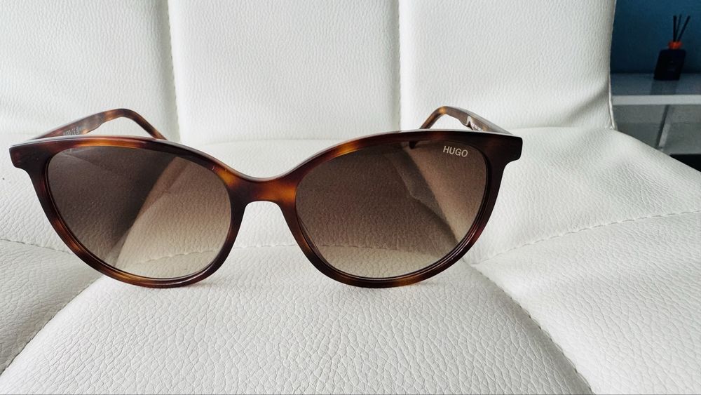 Sprzedam nowe oryginalne damskie okulary BOSS