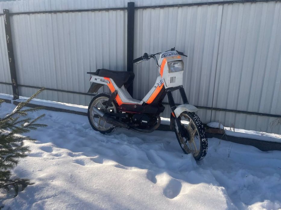 Бенелі мопед мото італійський