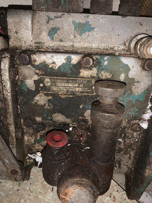 Паливний насос високого тиску (ПНВТ) УТН-5