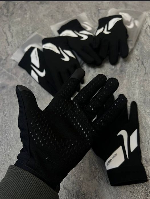 Рукавиці Nike Hyperwarm