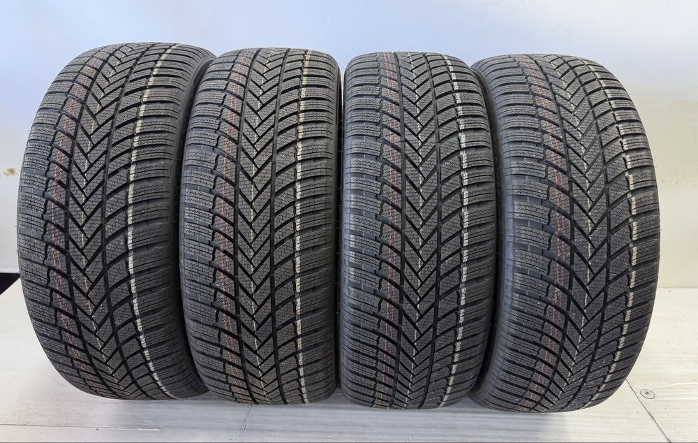235/45r20 Bridgestone Blizzak LM005 100H XL RO