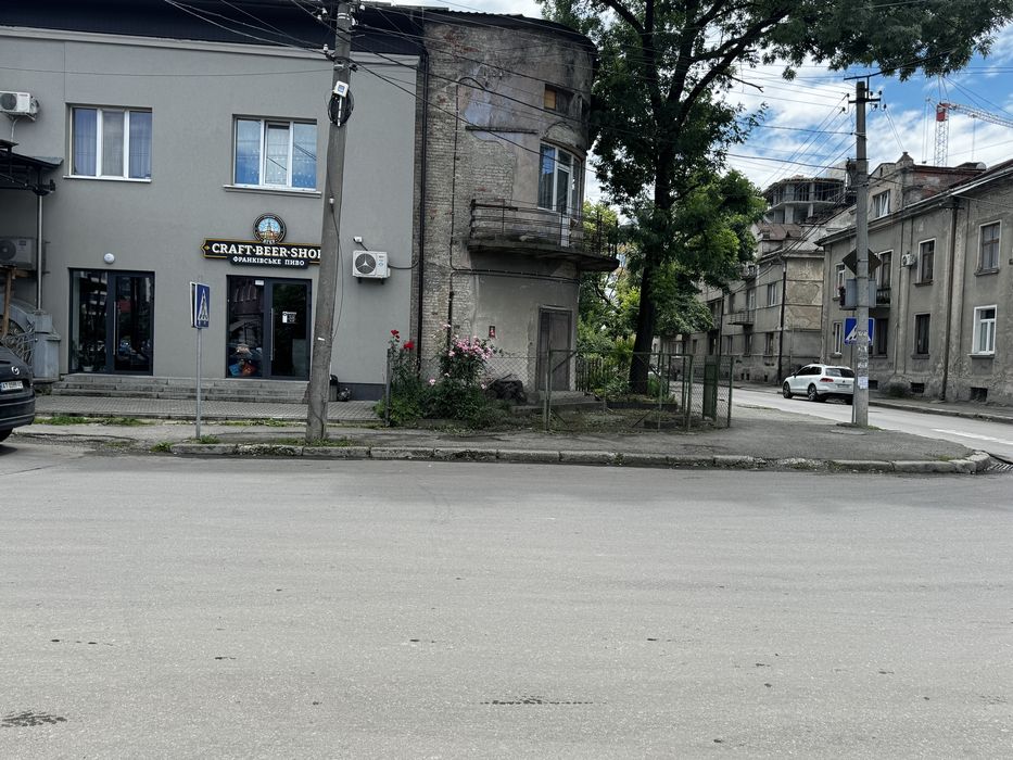 Продаж комерційного приміщення по вул. Купчинського