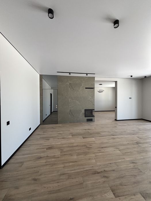 Будинок з ремонтом/15 хв.від Києва/без комісії!/власник!