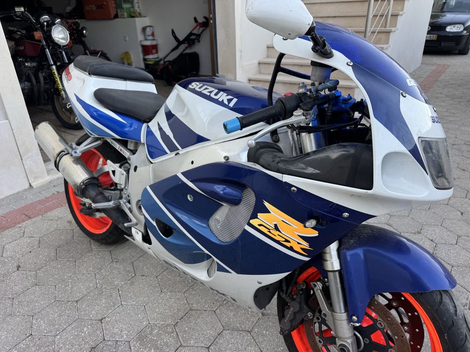 Suzuki Gsxr 750