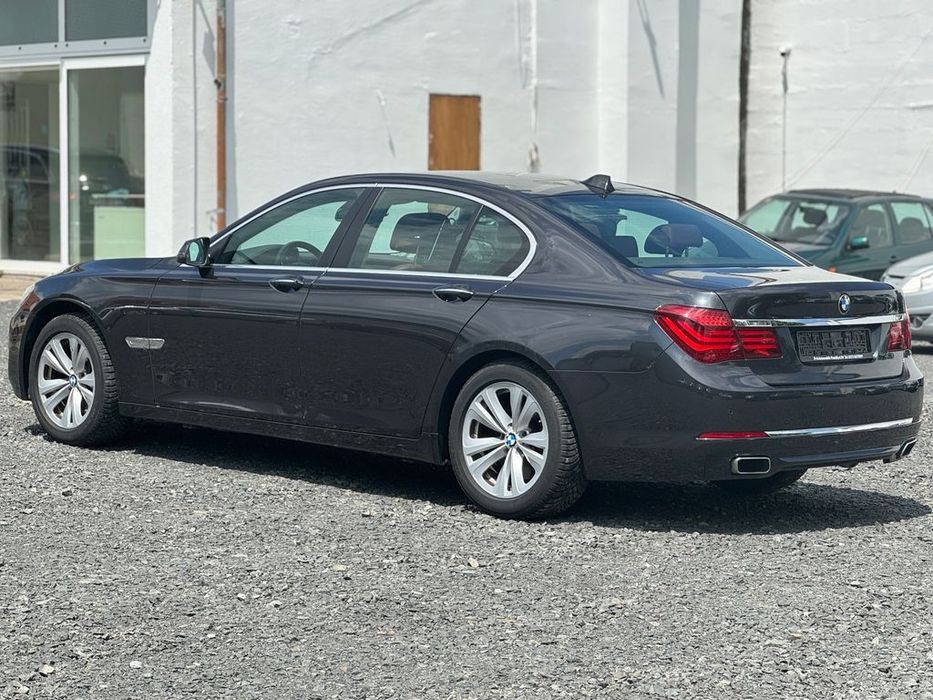 Капот BMW 7 G11 G12 2015 разборка бмв г11 г12 запчастини