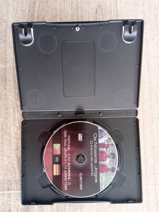 Dvds - Filmes - Impecaveis - Marlon Brando - Cristiano Ronaldo - Zidane - Seleçao Portuguesa 1984