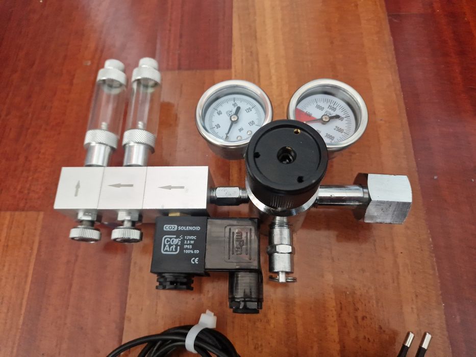 Manómetro Duplo e Solenoide Co2art