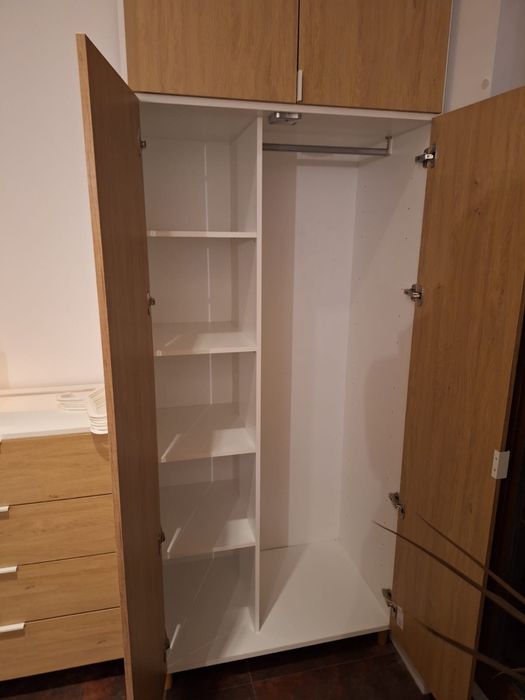 Szafa Vox wys 230cm, stan bardzo dobry