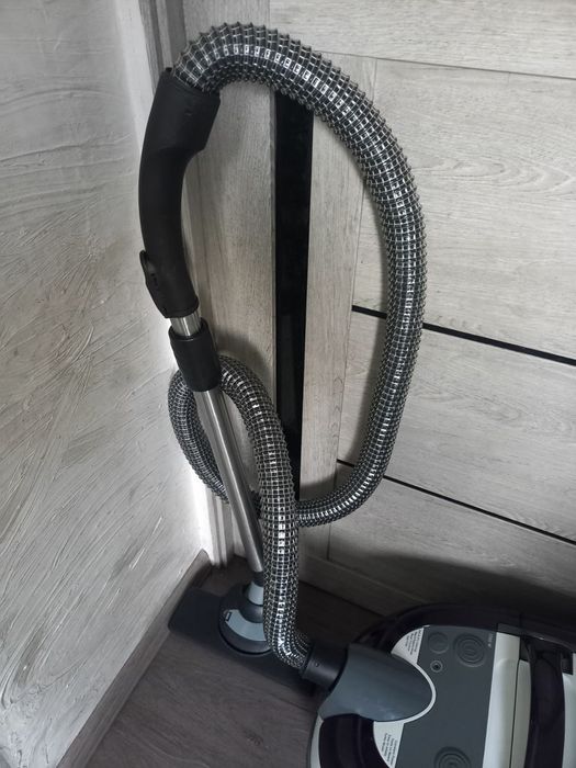 Миючий пилосос Bosch BWD41740