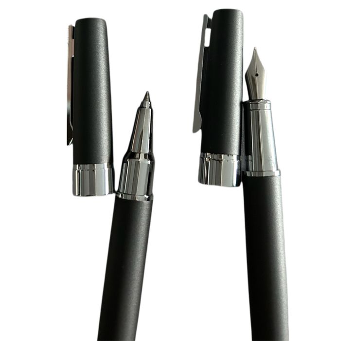 Canetas Cerruti 1881