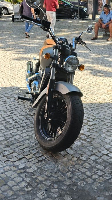 Indian Scout apenas 8 mil km