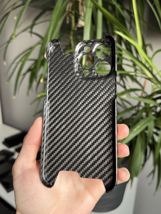 Чохол для iPhone 15 Pro. Чохол з кованого карбону для айфона