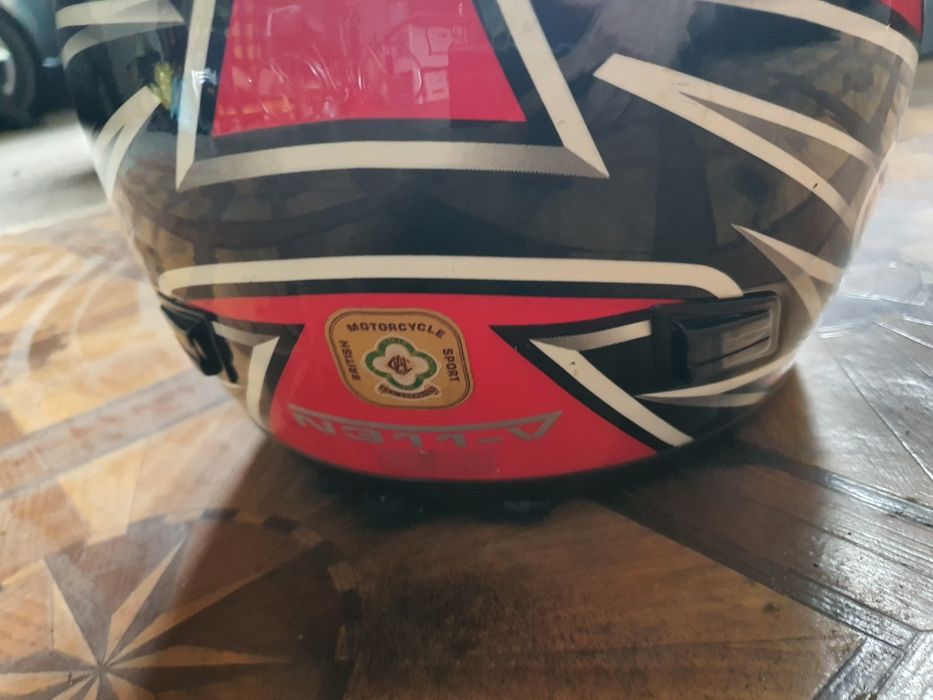 Kask motocyklowy nitro