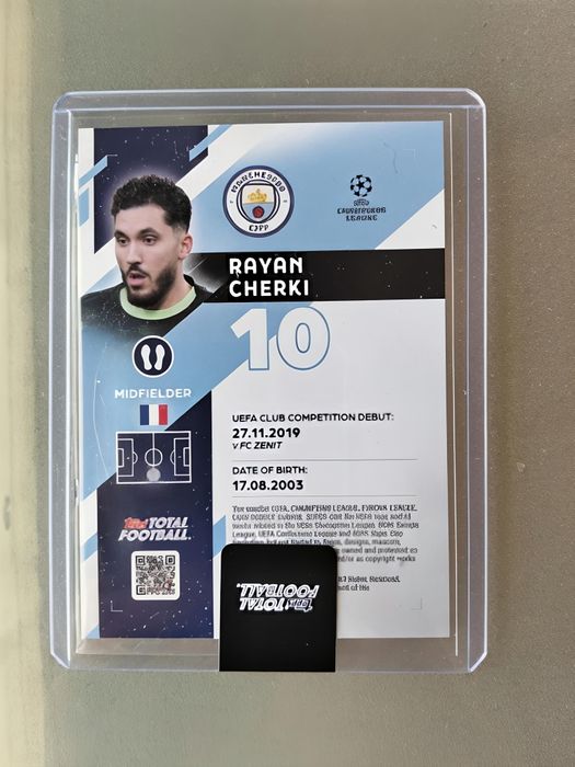 Carta Ryan Cherki numerada 07/50 Topps