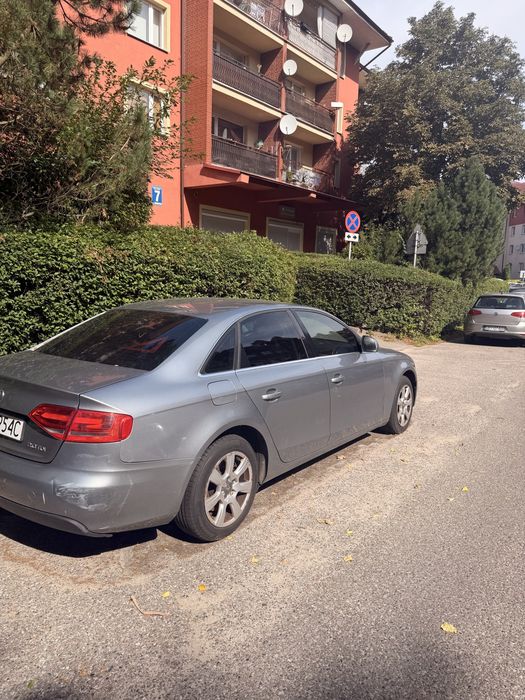 Audi a4b8 2008r 2.0 tdi