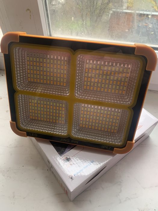 Solar Led light D8 12000 mAH мощный фонарь с повербанком