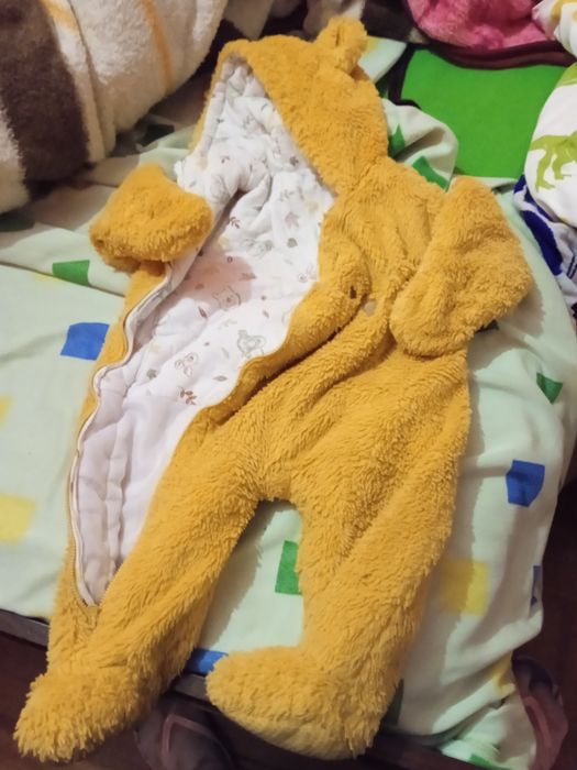 Macacão 9/12 meses