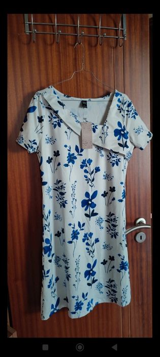 Vestido de verão NOVO
