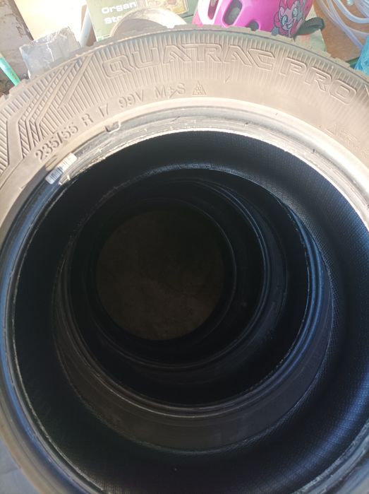 Opony wielosezonowe vredestein