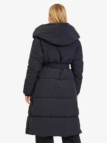 Тепле зимове пальто Tamaris
Размер м /14 английский