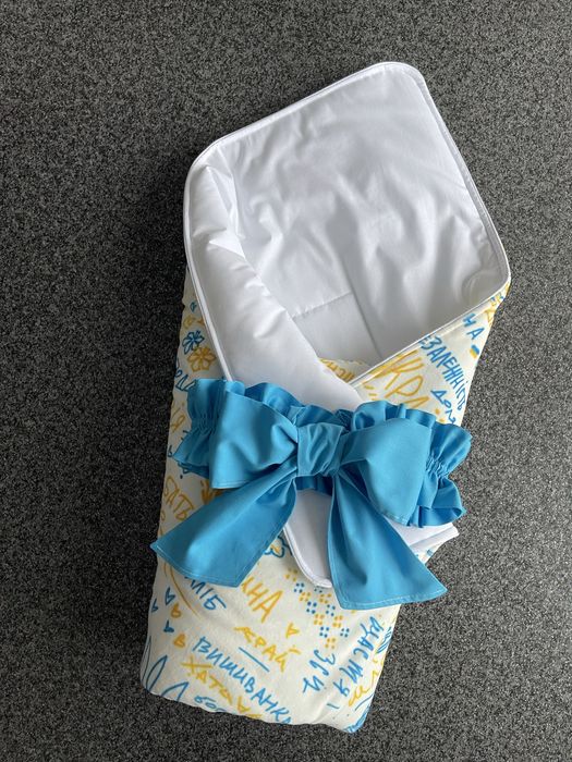 В наявності! Конверт на виписку або комплект у візочок чи ліжечко