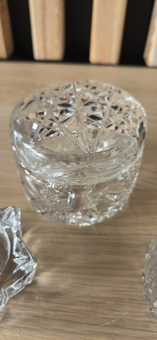 Zestaw 3 kryształów: świecznik, szkatułka,  cukiernica