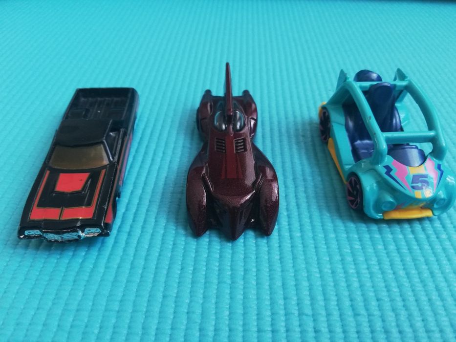 Samochodziki HotWheels