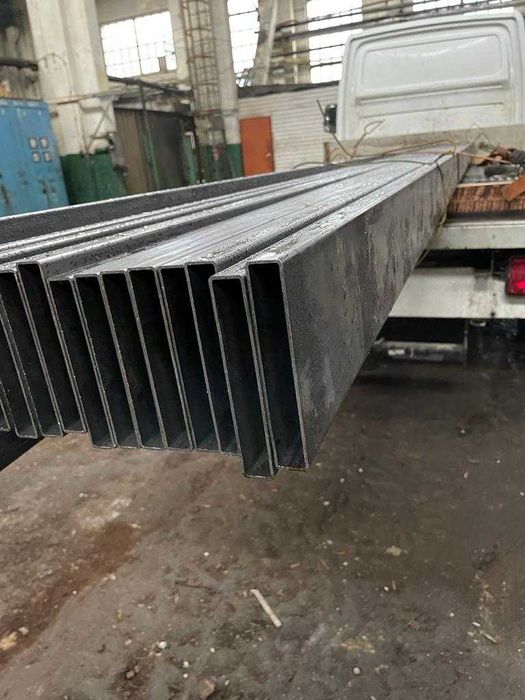 Kątownik g/w 100x100x4 kątowniki gorącowalcowane S235 S355