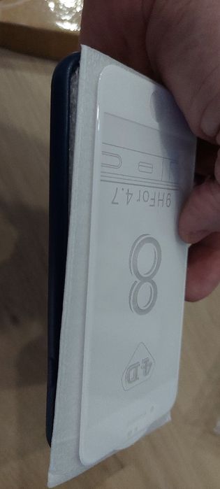 Capa iPhone NOVA + Película NOVAS